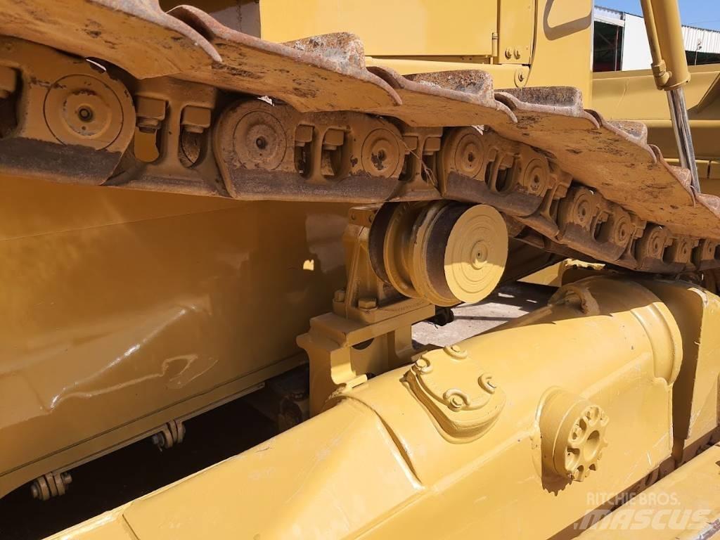 CAT D 6 R XL III Pásové dozery