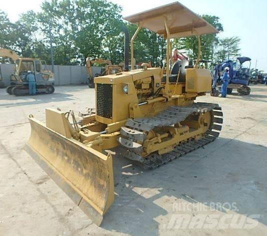 Mitsubishi BD2F Pásové dozery