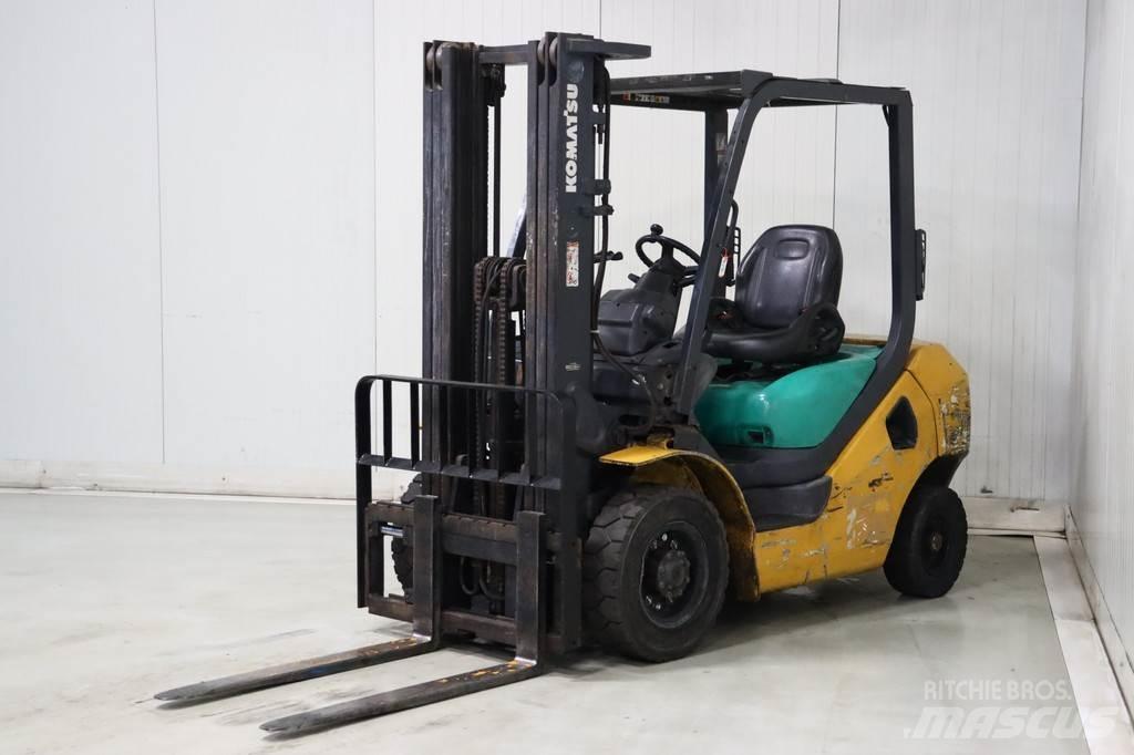 Komatsu FD25T-16 Dieselové vozíky
