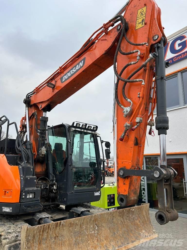 Doosan DX140LCR-5 Pásová rýpadla