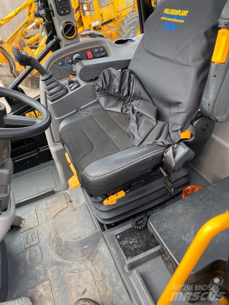 JCB TM 320 S Teleskopické nakladače pro zemědělství