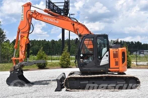 Hitachi ZX 135 Pásová rýpadla