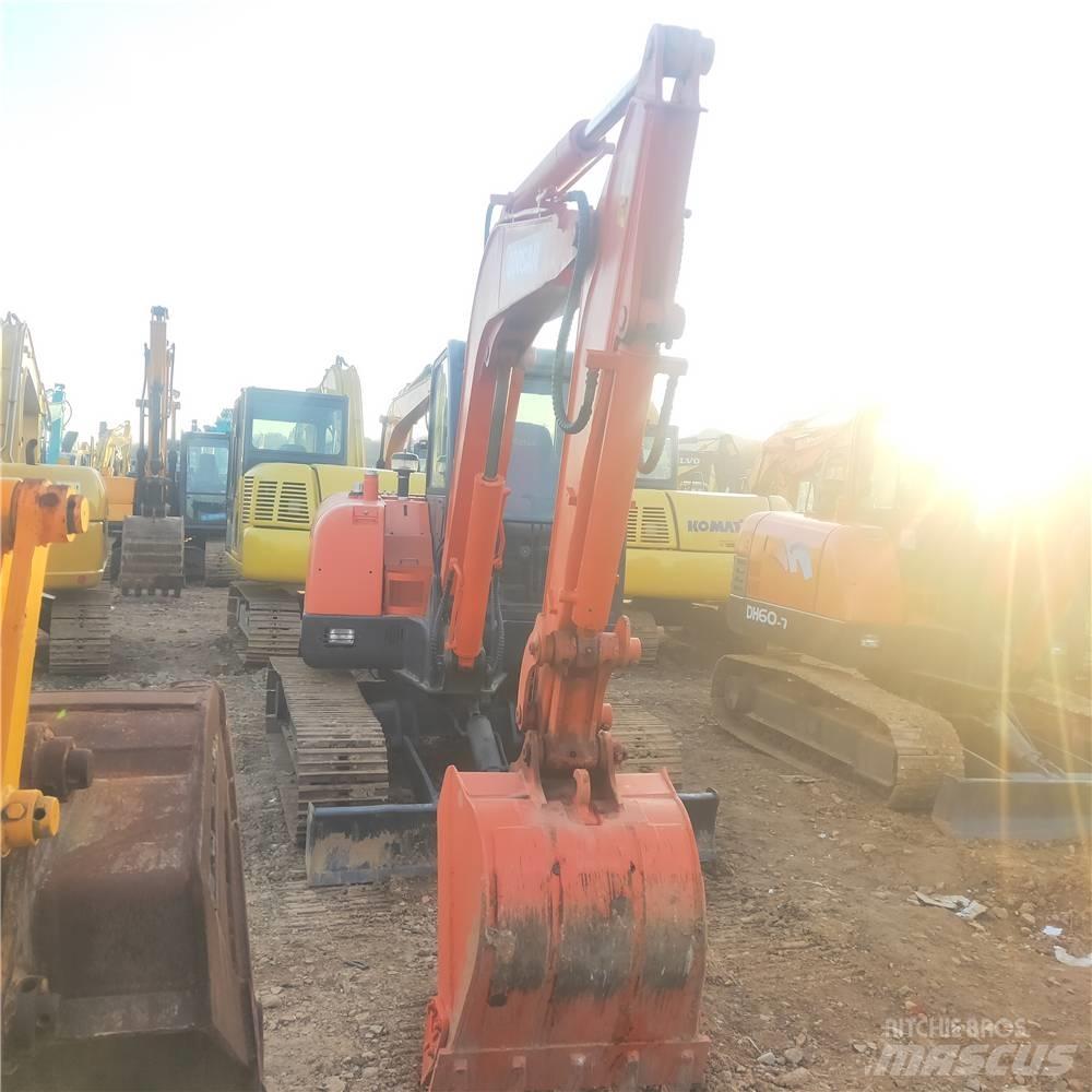 Doosan DH60-7 Pásová rýpadla