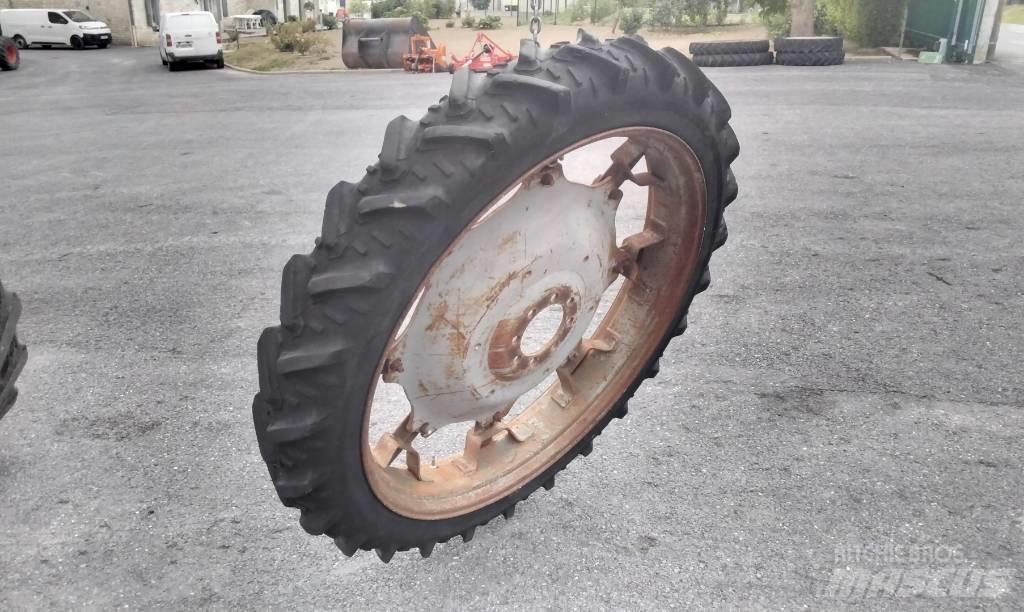 Kleber 8.3R44 Pneumatiky, kola a ráfky