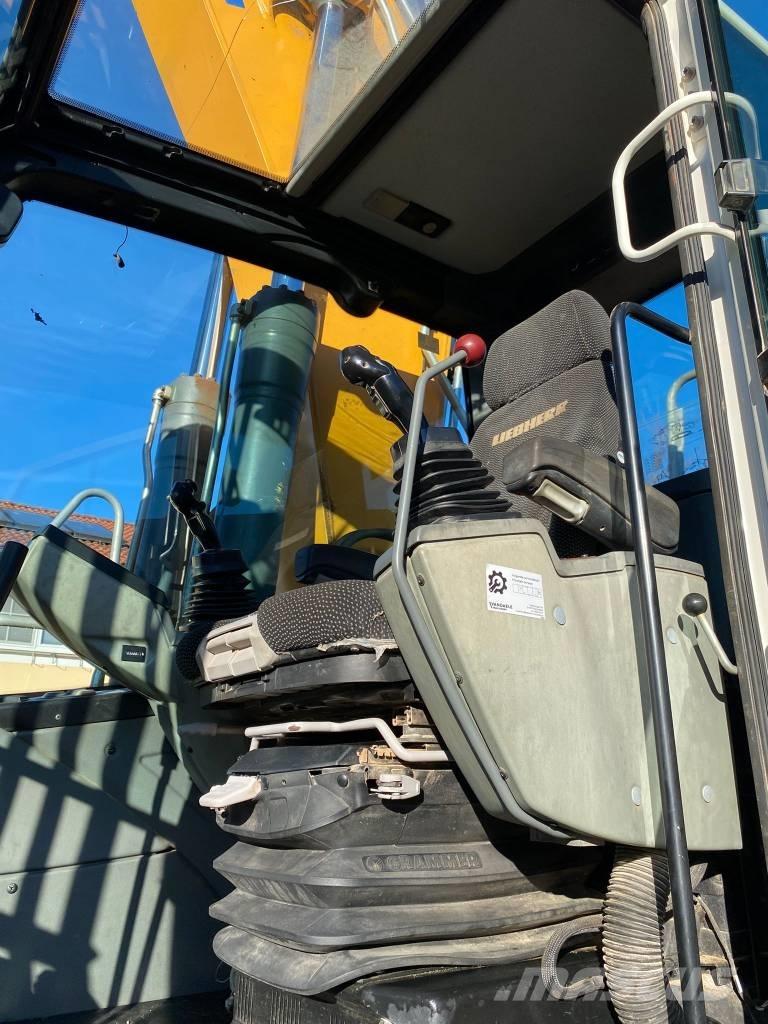 Liebherr R 926 LC Pásová rýpadla