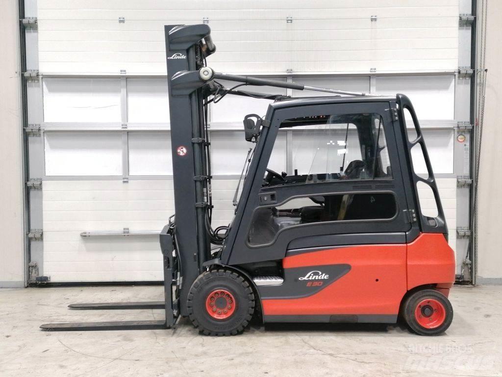 Linde E30L-01 Akumulátorové vozíky