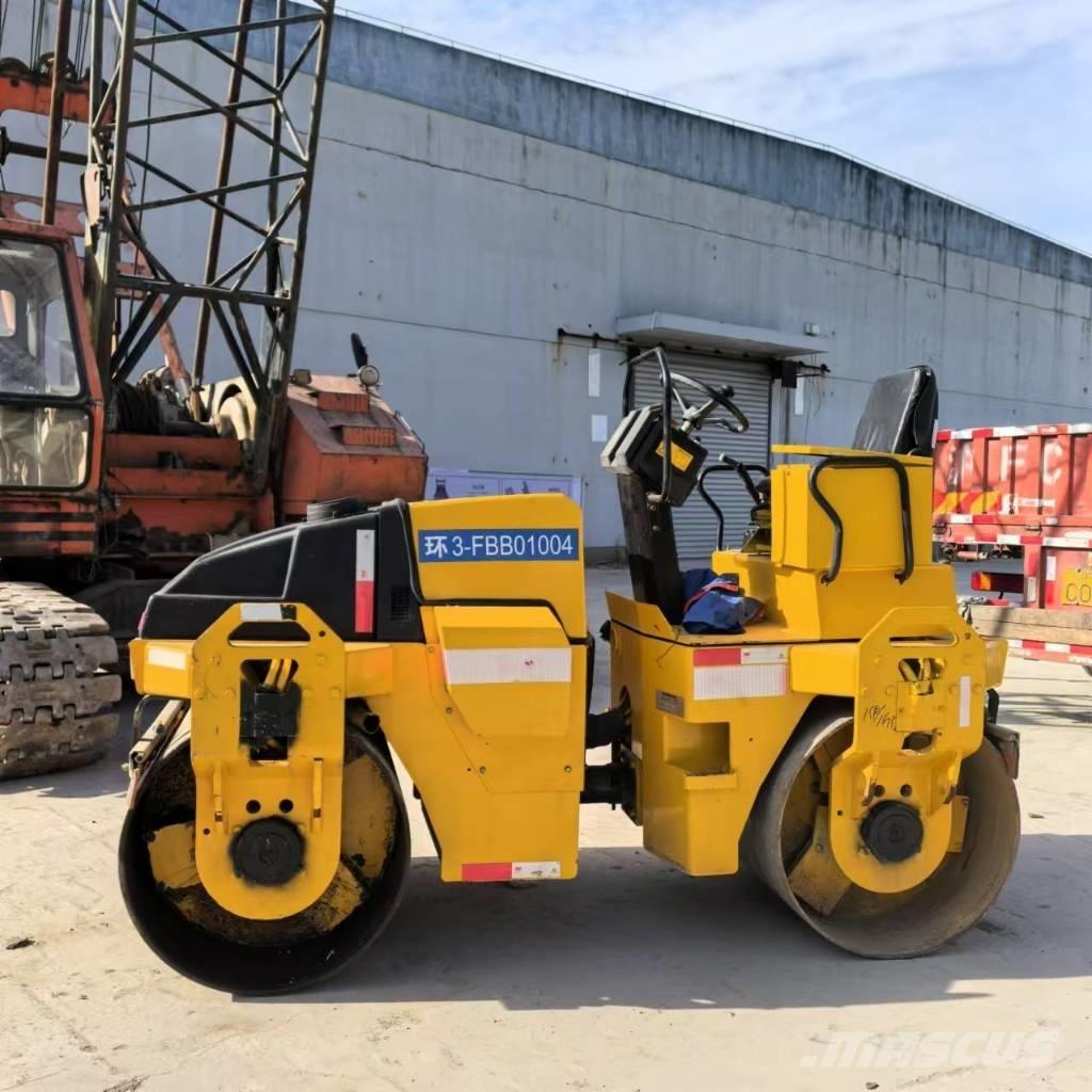Dynapac CC 142 Tandemové válce
