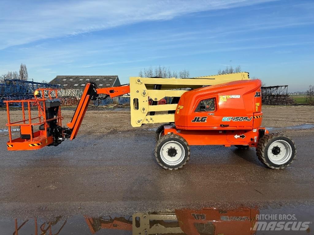 JLG EC 450 AJ Kloubové plošiny