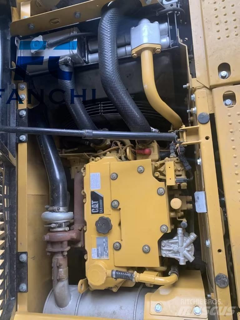 CAT CAT 312 D Midi rýpadla 7t - 12t