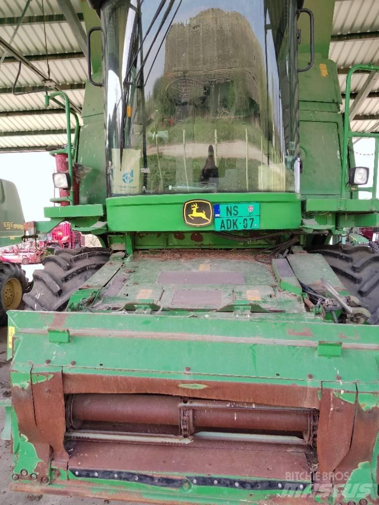 John Deere 9780 CTS Sklízecí mlátičky