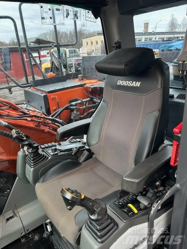 Doosan DX 170 W Kolová rýpadla