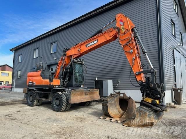 Doosan DX 170 W Kolová rýpadla