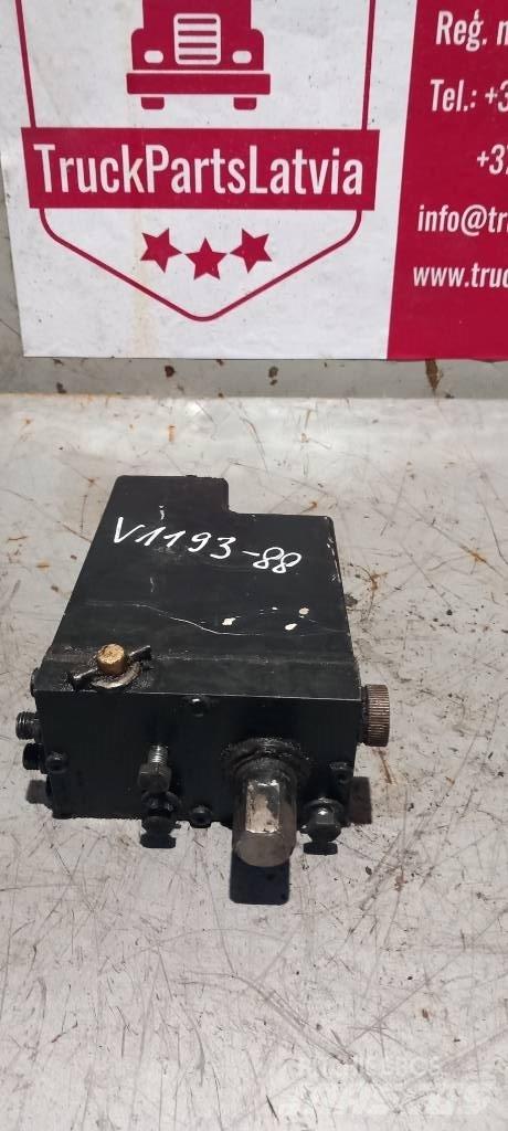 Volvo FH 12.      20917279 Hydraulika