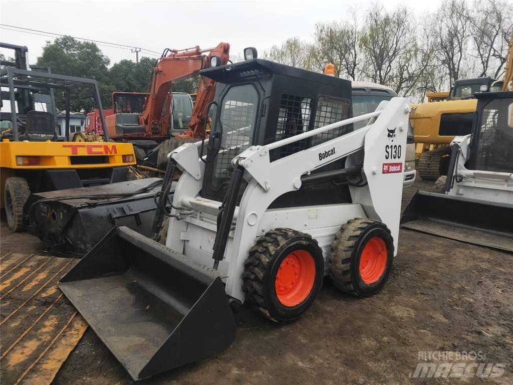 Bobcat S130 Smykem řízené nakladače