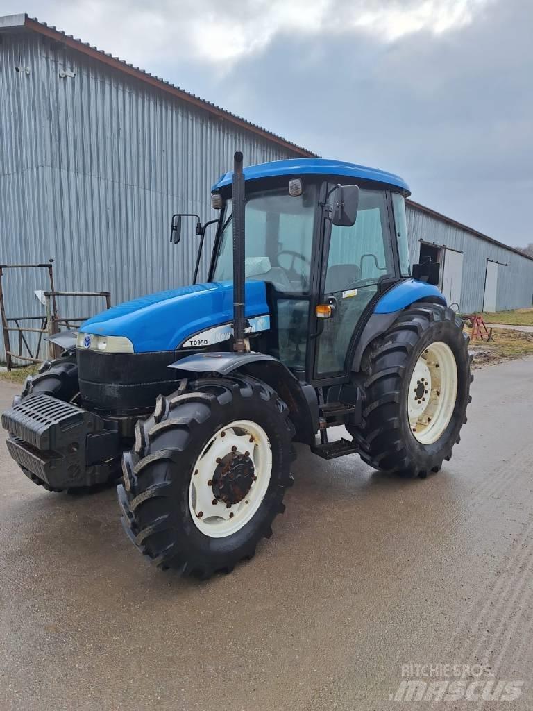 New Holland TD 95 D Traktory