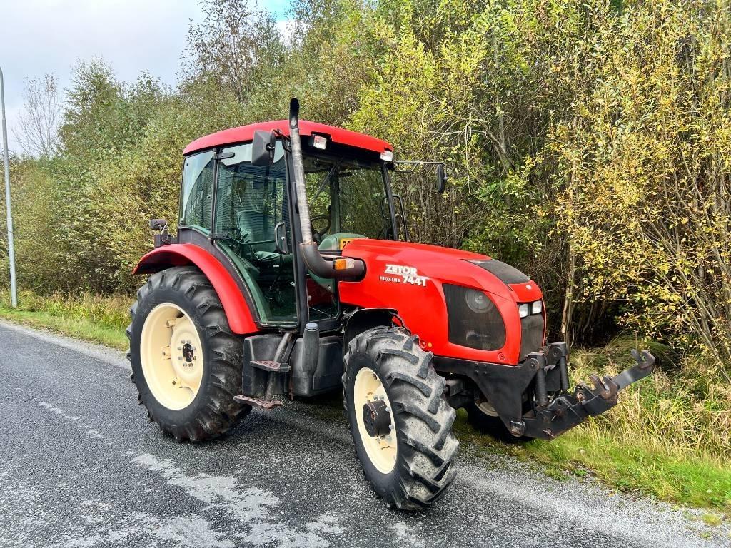 Zetor 7441 PROXIMA Traktory
