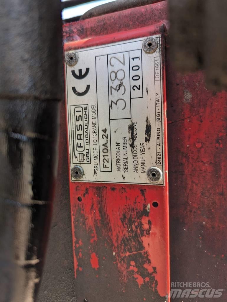 Fassi F 210 A.24 Nakládací jeřáby