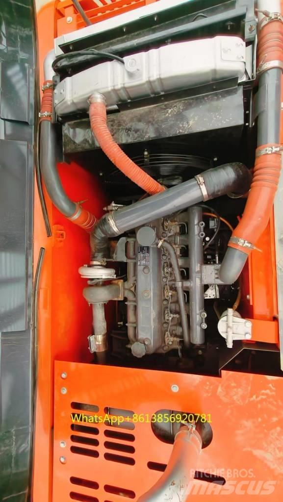 Doosan DX 225 Pásová rýpadla