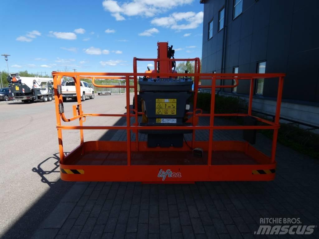 JLG 660 SJ Bomlift Kloubové plošiny