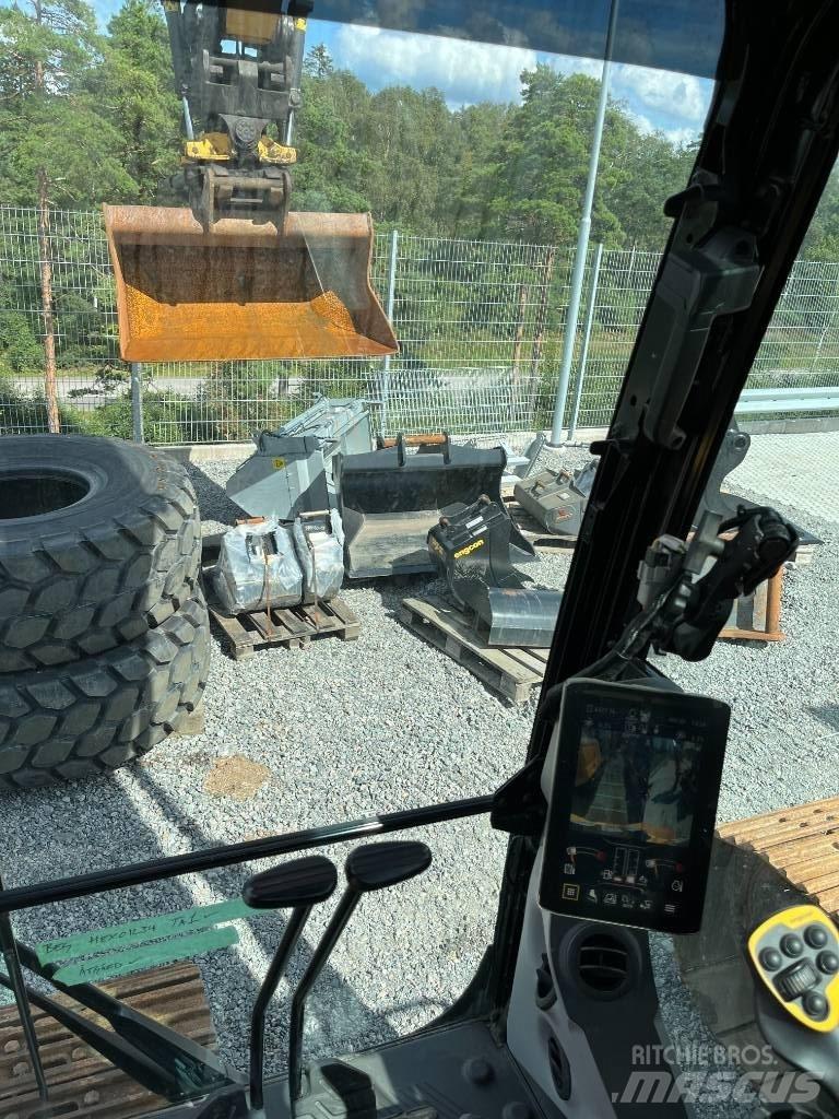 CAT 320 Pásová rýpadla