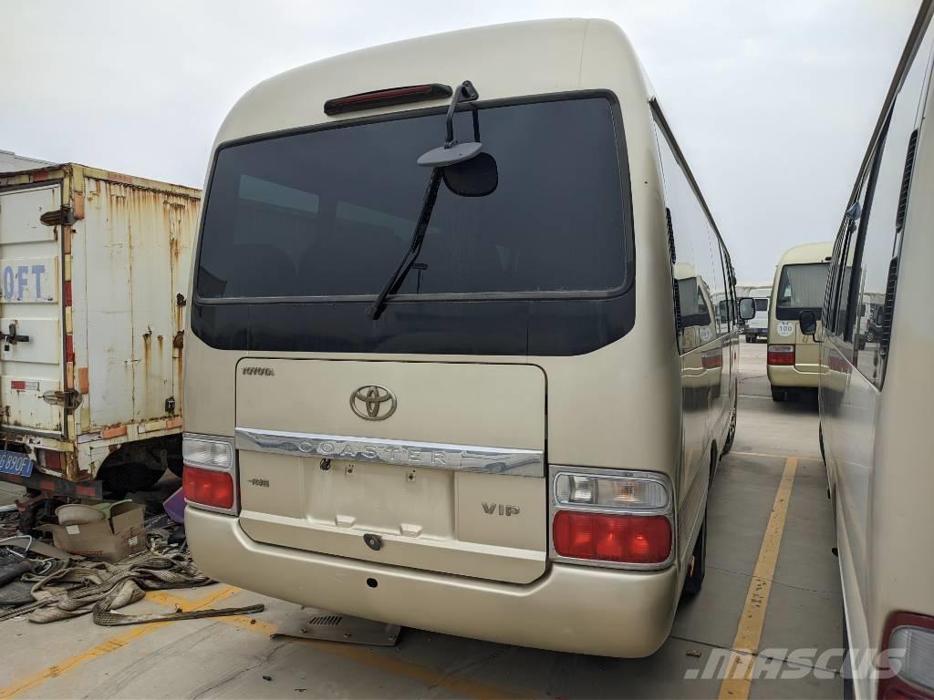 Toyota Coaster Bus Minibusy