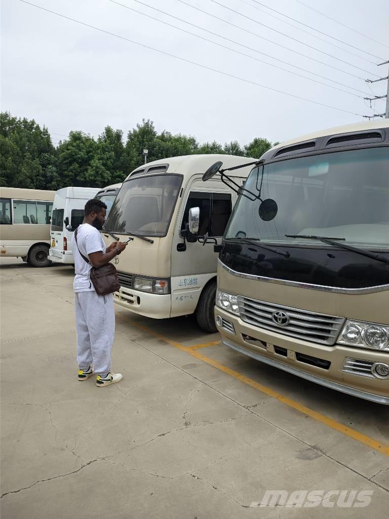Toyota Coaster Bus Minibusy