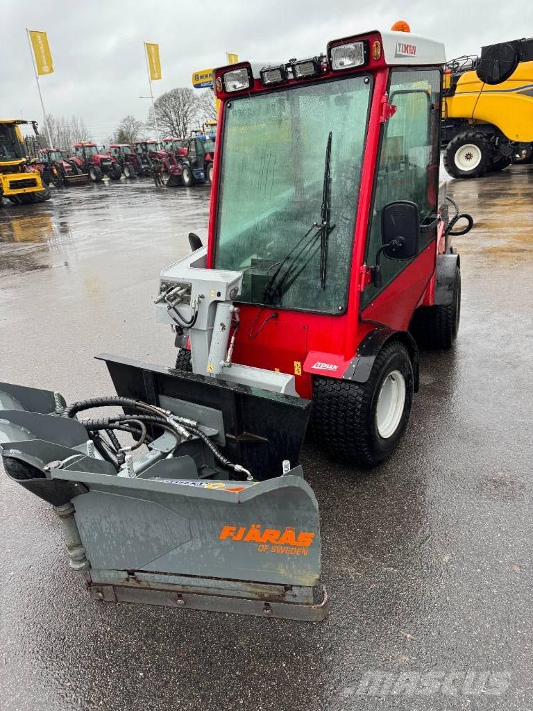 Timan Tool-Trac 245 Užitkové stroje