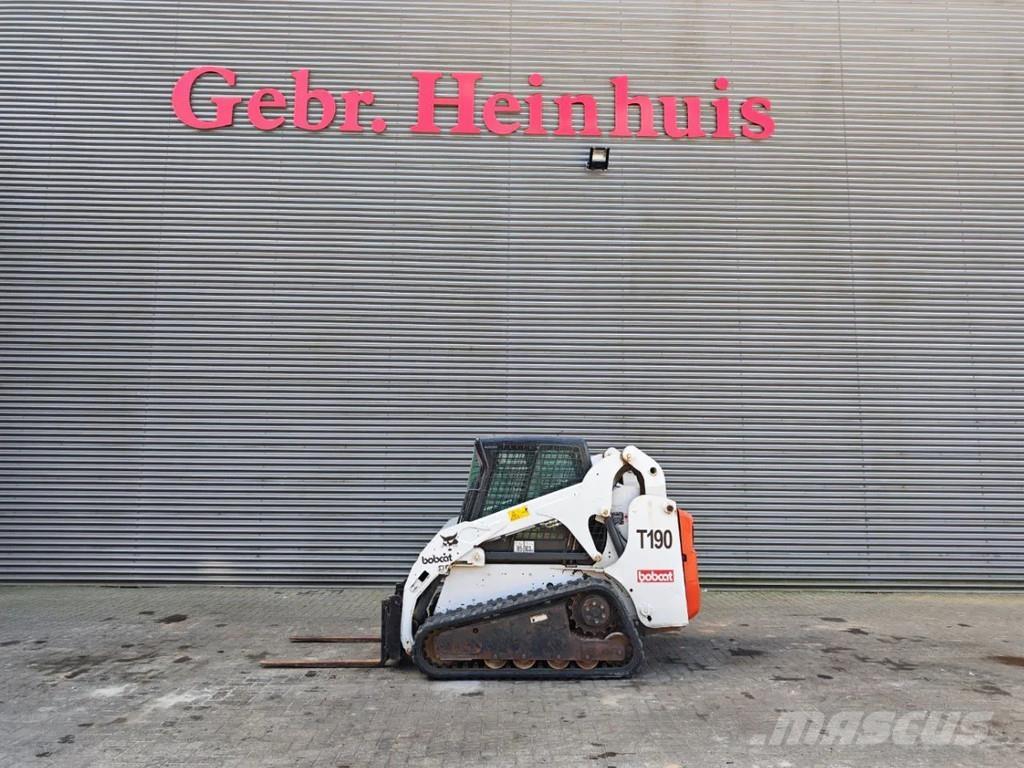Bobcat T190 Smykem řízené nakladače