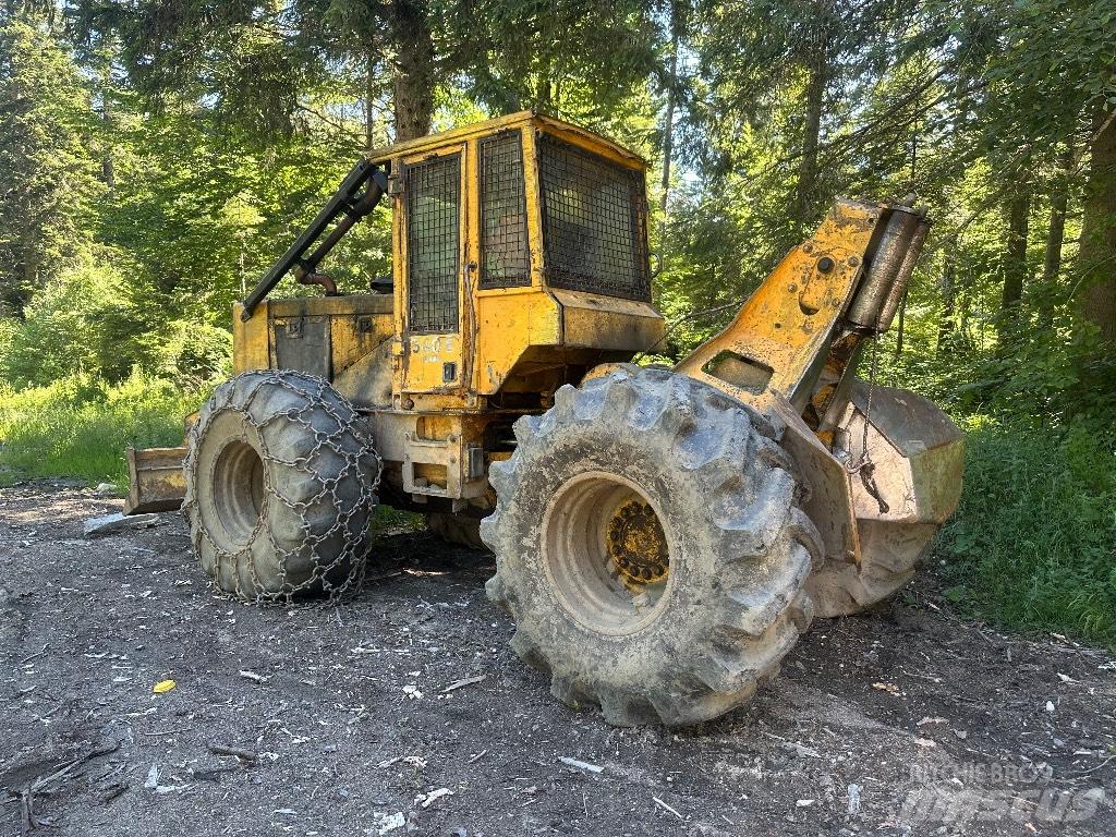 John Deere 540 E Skiddery