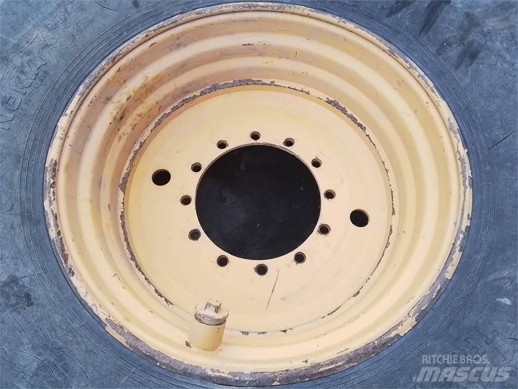 Rottne H20 20x34 Pneumatiky, kola a ráfky