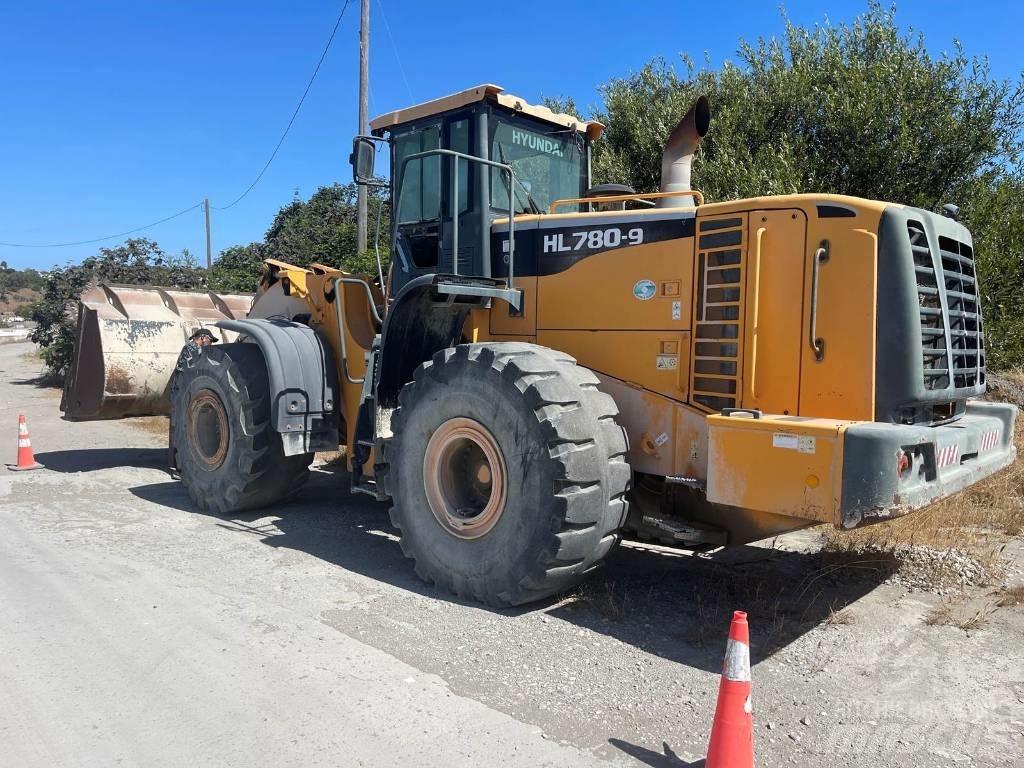 Hyundai HL 780-9 Kolové nakladače