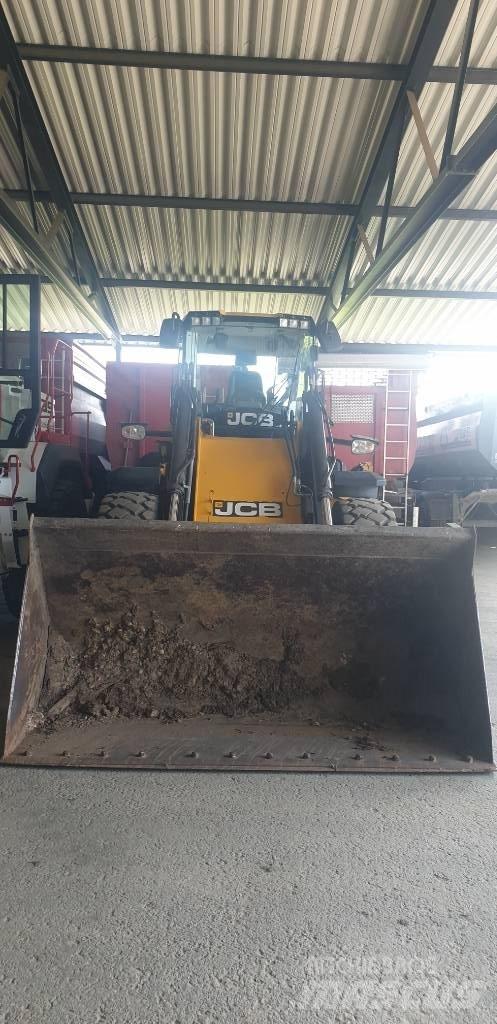 JCB 437 Kolové nakladače