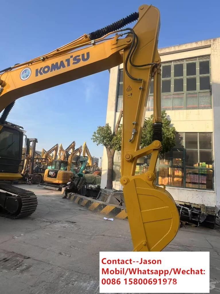 Komatsu PC 220 Pásová rýpadla