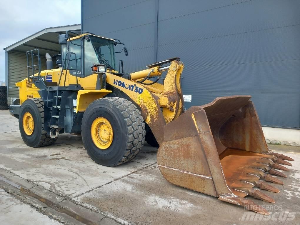 Komatsu WA500-7 Kolové nakladače