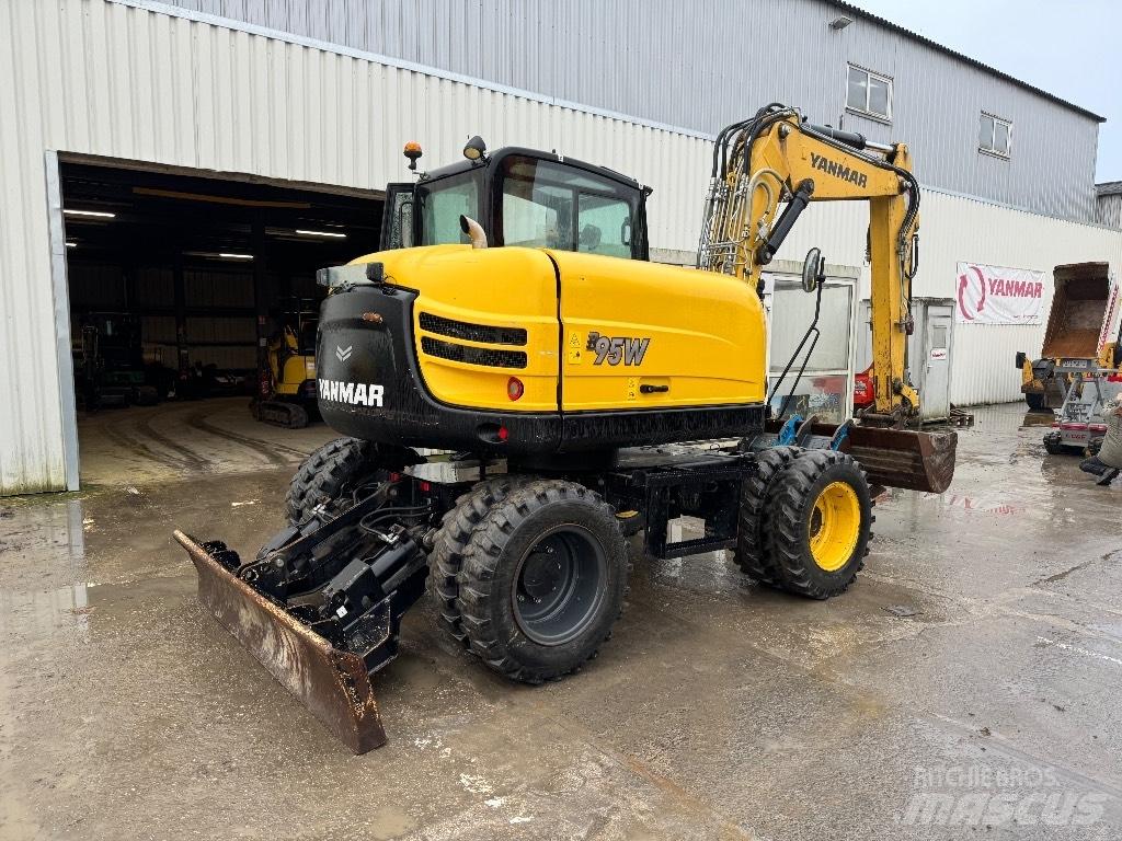 Yanmar B95W (40408) Kolová rýpadla