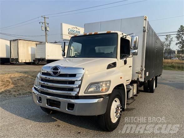 Hino 338 Zaplachtované vozy