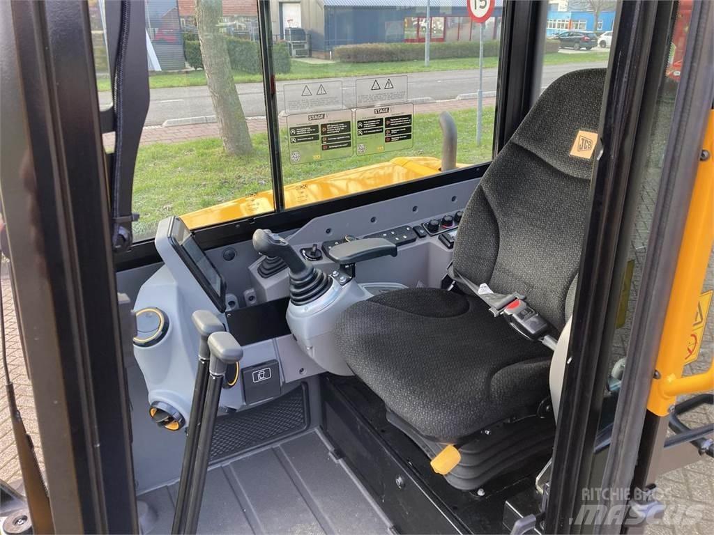 JCB 60C Mini rýpadla < 7t