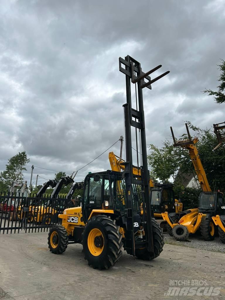 JCB 926 RTFL Terénní vysokozdvižné vozíky