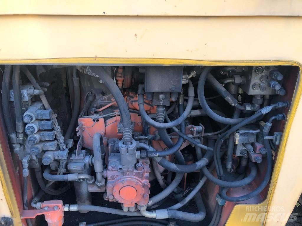 Hamm DV 8.42 Tandemové válce