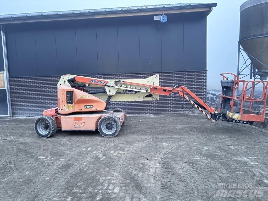 JLG 450aj Kloubové plošiny