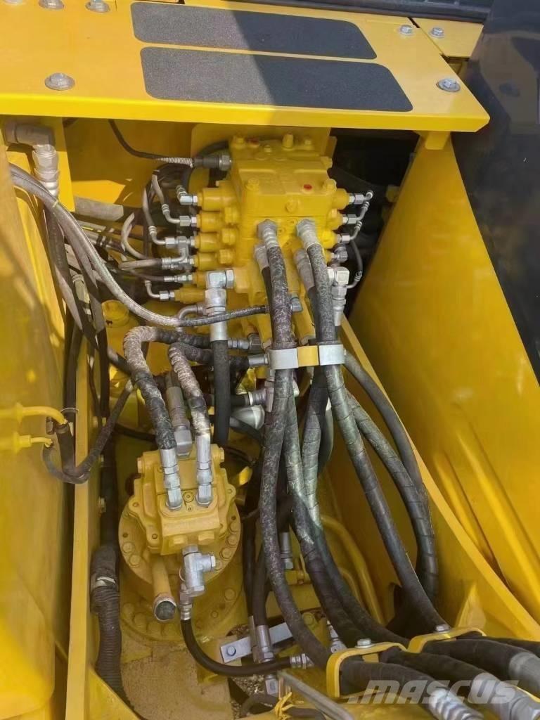 Komatsu PC 110 Pásová rýpadla