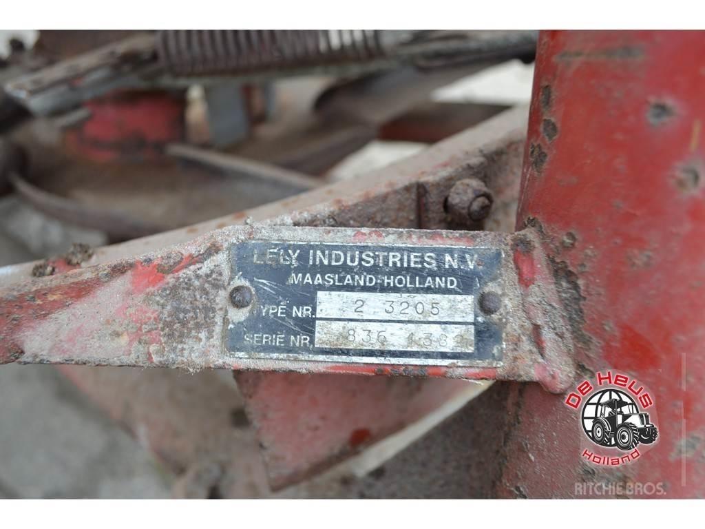 Lely 1250 Rozmetadlo minerálních hnojiv