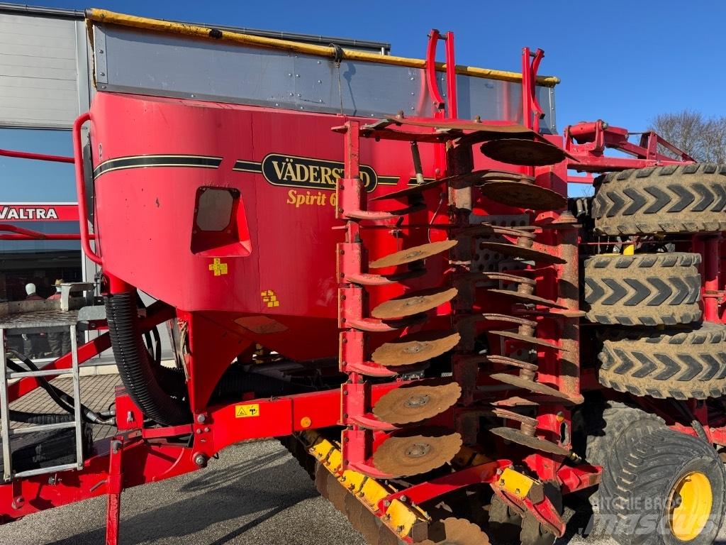 Väderstad ST 600C Mechanické secí stroje