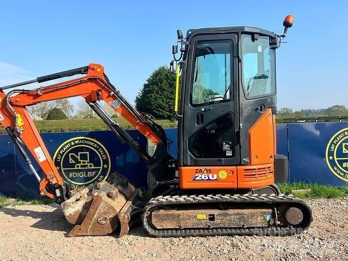 Hitachi ZX26U Mini rýpadla < 7t