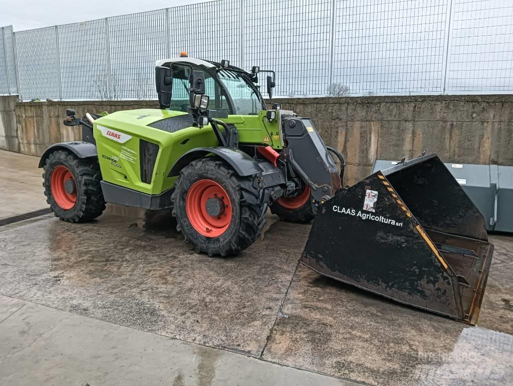 CLAAS Scorpion 732 Teleskopické nakladače pro zemědělství