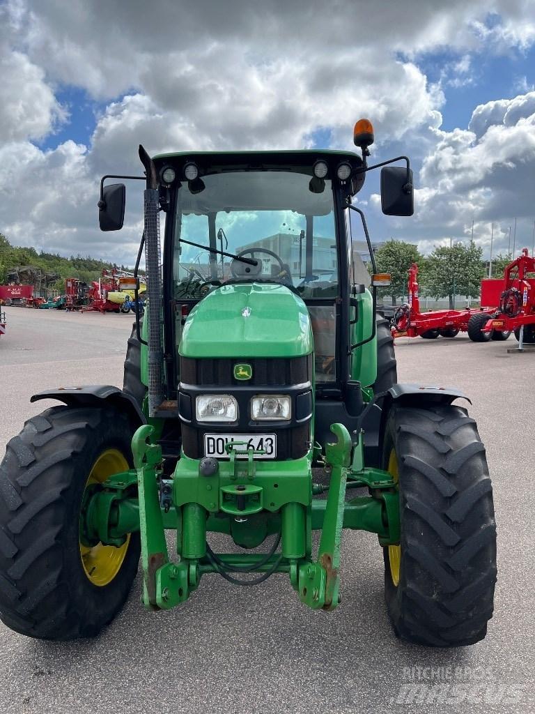 John Deere 5080 M Traktory