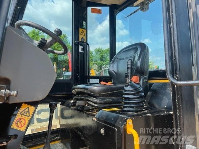 JCB 6ST Vyklápěcí dempry