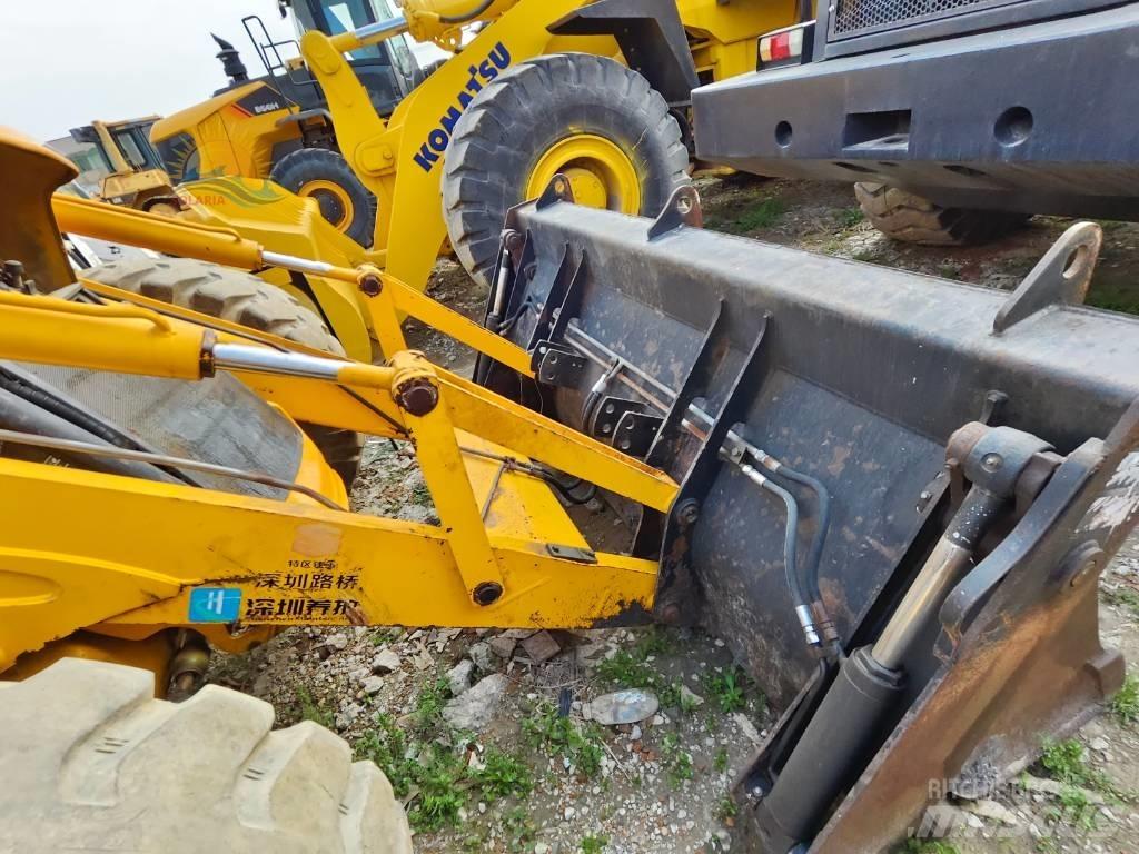 JCB 4 CX Rýpadlo-nakladače
