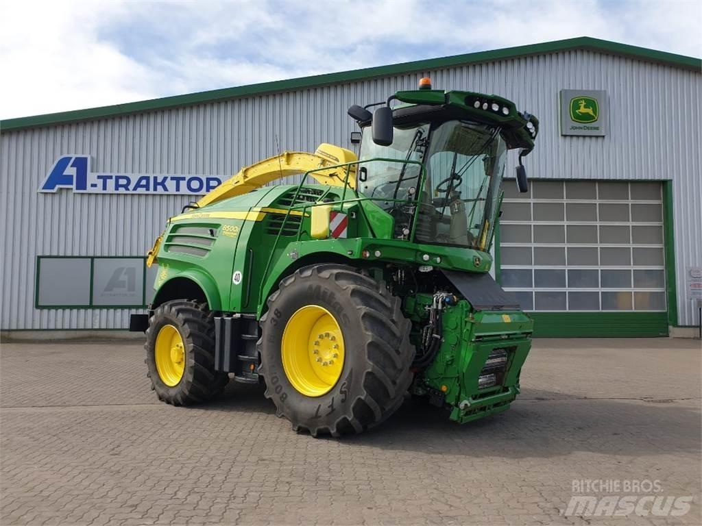 John Deere 8500 Sklízecí řezačka