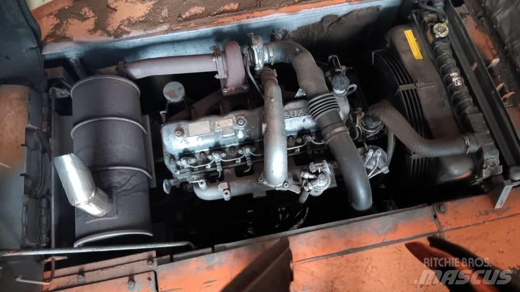 Hitachi EX 200-2 Pásová rýpadla